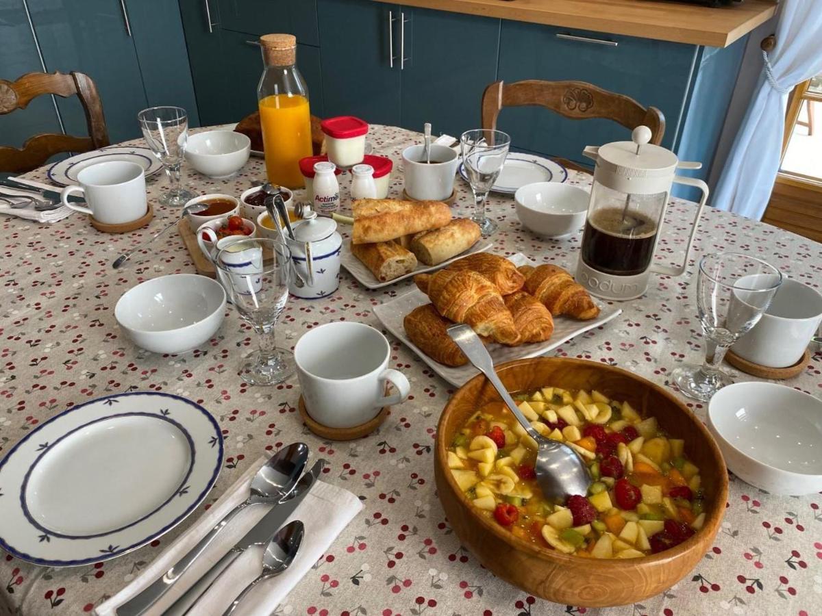 Le Logis Du Regisseur Bed & Breakfast Charny-Oree-de-Puisaye Luaran gambar